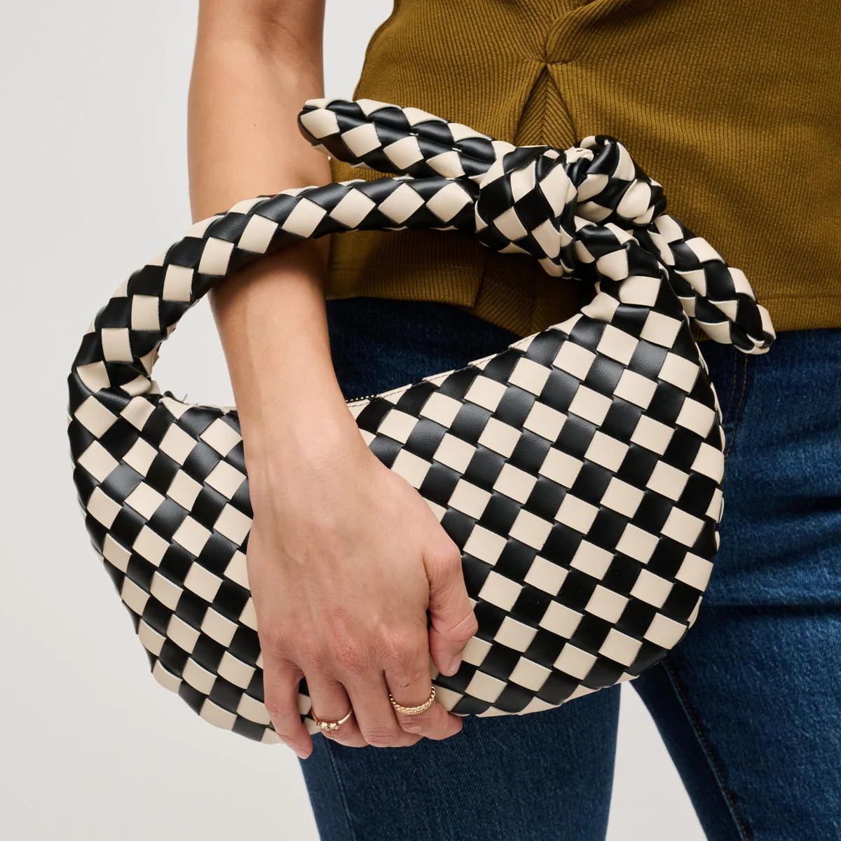 Lizbeth Clutch | Urban Expressions