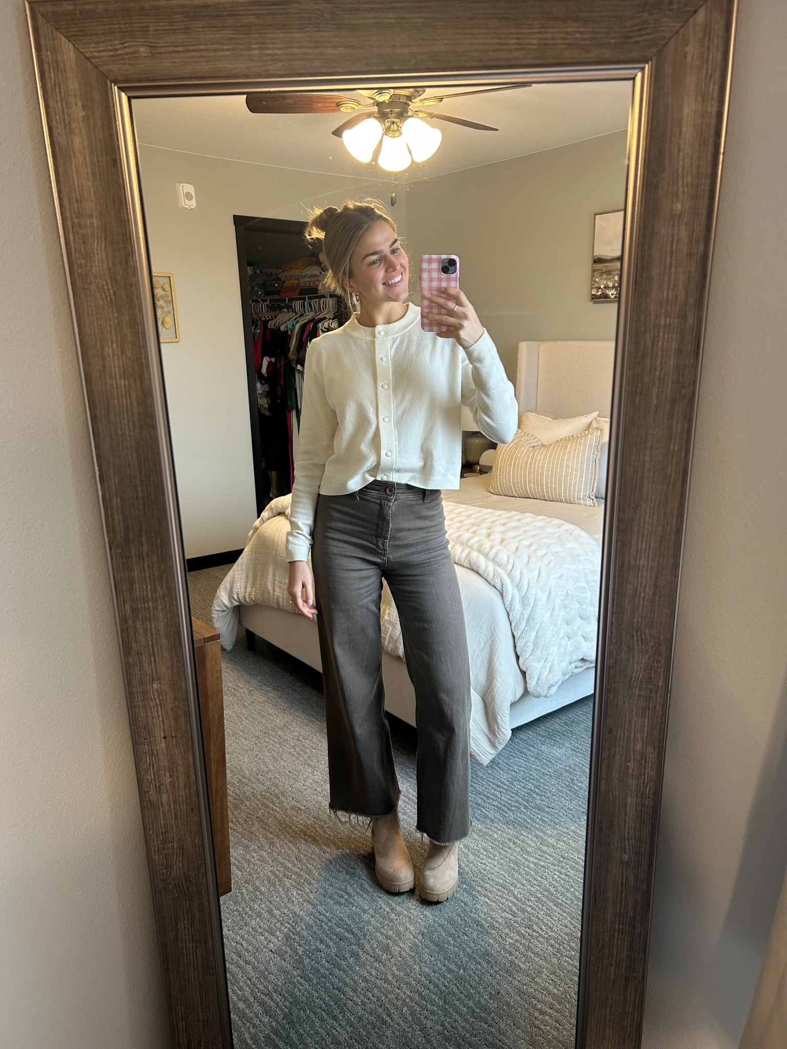 My favorite sweater ever!! #ltk #outfitinspo #workfit #corporate #amazonfashion 

#LTKgrwm #LTKdayinmylife #LTKootd
