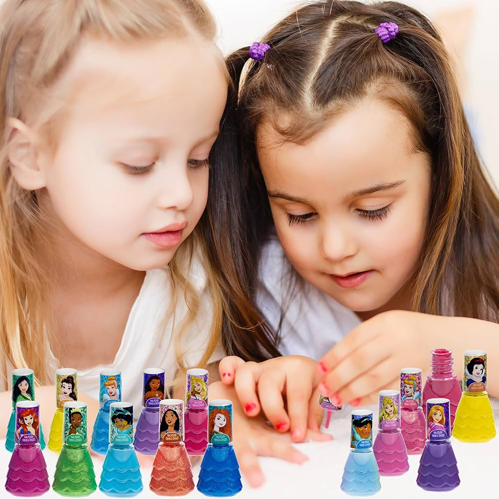 Townley Girl Disney Princess 15 Piece Water-Based Nail Polish with 3 Toe Spacers| Quick Dry| Peel... | Amazon (US)