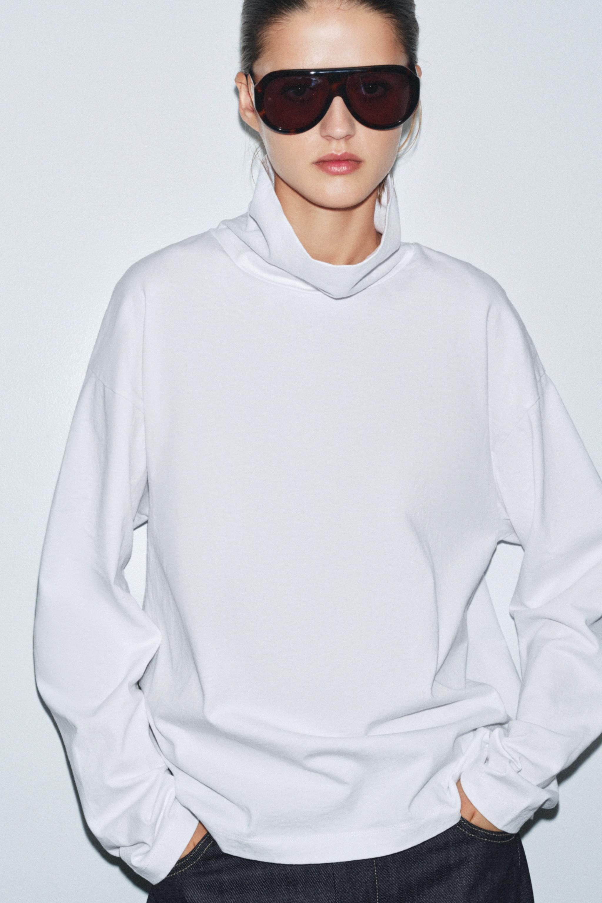 TURTLENECK T-SHIRT | Zara Canada