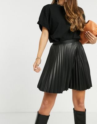 Vila leather look pleated mini skirt in black | ASOS (Global)
