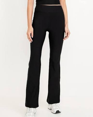 These will forever be my go to daily activewear pants! I own 5 pairs of that tells you anything. 😅 #activewear #yogapant

#LTKfindsunder50 #LTKActive #LTKfitness