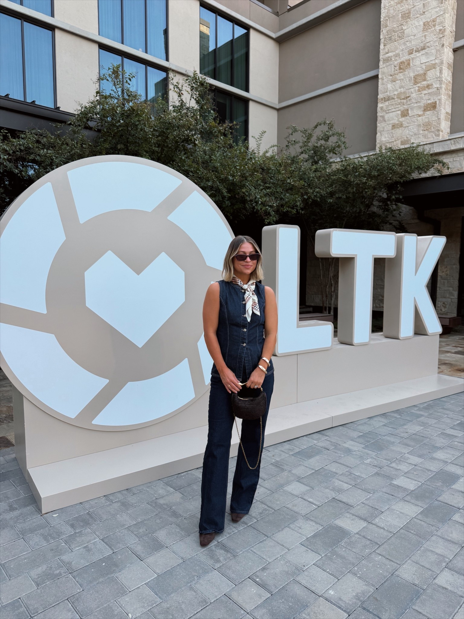 Abercrombie denim head to toe, welcome party look! night one fit 🤭 xs top, 26R in jeans 

#LTKStyleTip #LTKPetite #LTKCon