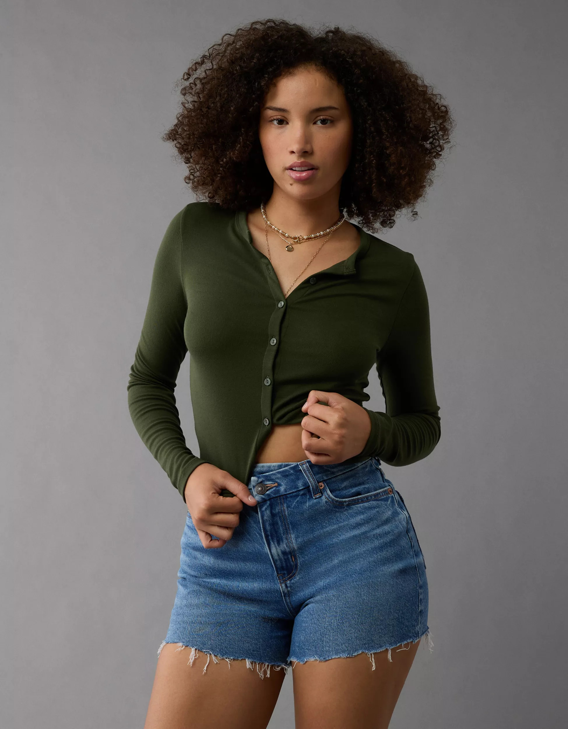 AE Stretch Curvy Crossover Denim Mom Short | American Eagle Outfitters (US & CA)