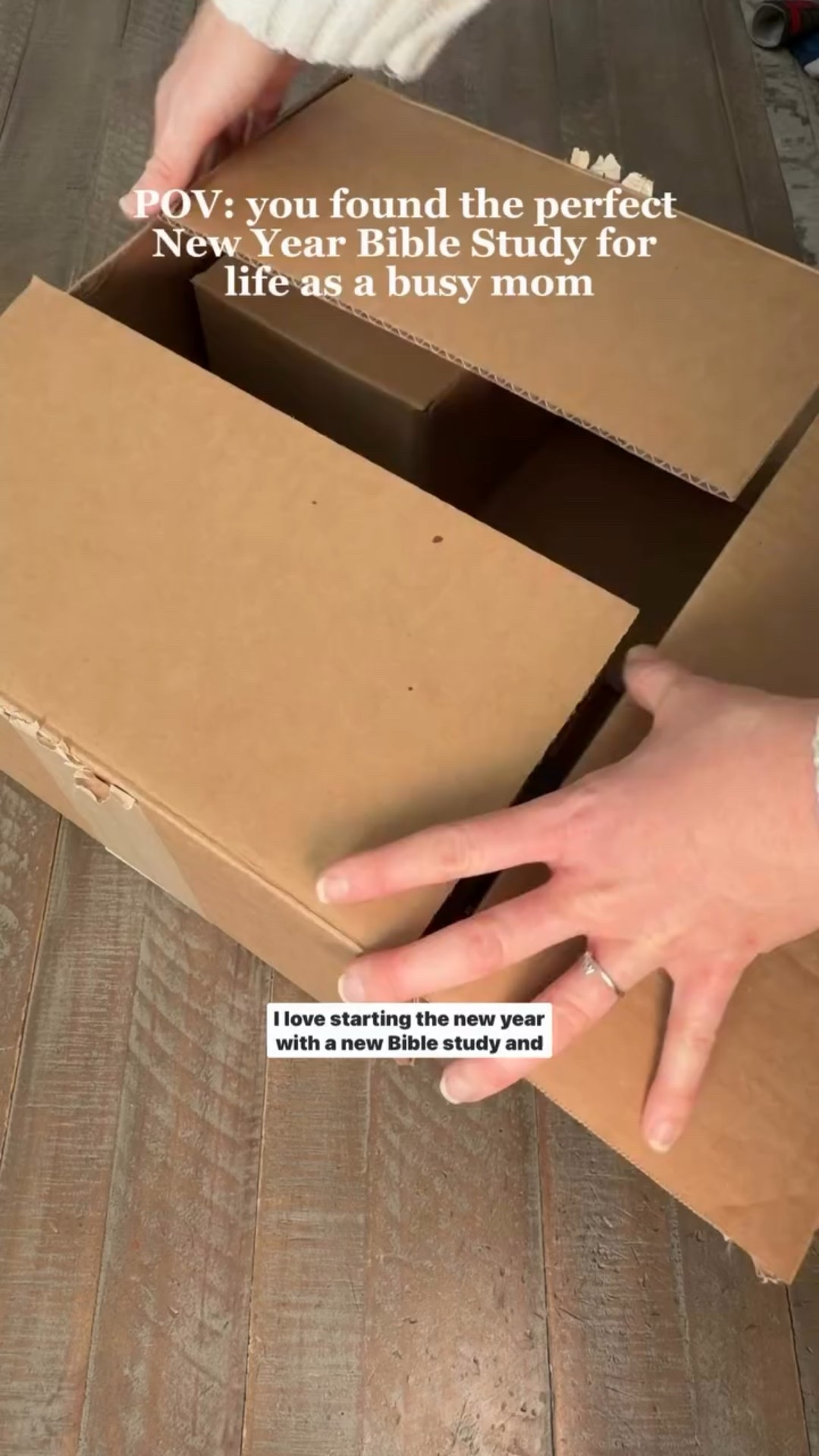 Starting the year grounded instead of rushed 🤍
walking through a new year study from The Daily Grace Co., and it’s already loving it! 

I love that this study creates space for Scripture, reflection, and practical rhythms that actually fit real life — especially in a season where I’m stewarding my family, my home, and my calling.

If you’re craving a slower, God-led start to the year, this is such a beautiful place to begin.

This study was gifted to me by @thedailygraceco, but all thoughts & excitement is my own. ☺️🛒 You can shop it on LTK — reply STUDY26 

#christiancreator #TheDailyGraceCo #QuietTimeWithTDGC