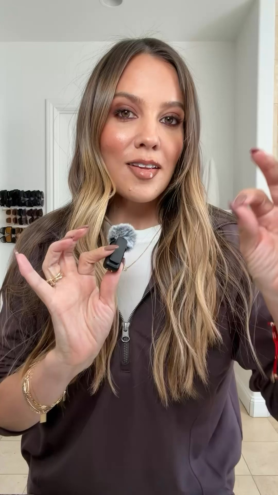 Comment OBSESSED and we’ll send you everything!
These are the five things I cannot stop talking about right now. The room spray will be added to every holiday gift I give this year—so if you’re on my list, sorry for the spoiler. The lounge set is a 10/10, the cleanser is truly fab, and the retinol patches are genius. Plus, the luggage trunk and travel tote have me ready to book another trip immediately. #quincepartner @onequince #liketkit @Shop.LTK

Height: 5’6
Weight: 140 pounds
Top size: medium
Pants size: medium, 6 or 28