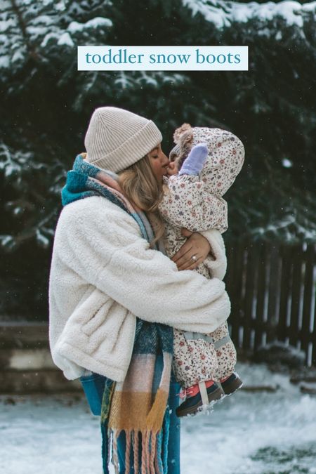 Toddler snow boots☃️❄️

#LTKSeasonal #LTKfamily #LTKkids