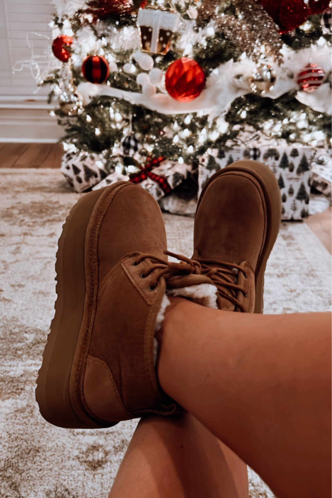 Bout the UGG life 

#LTKshoecrush #LTKSeasonal #LTKGiftGuide