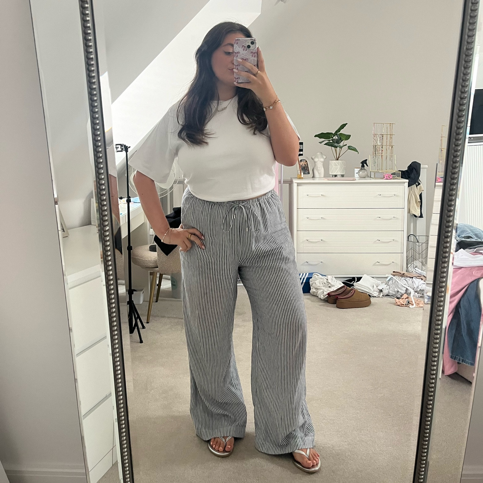 DAY 2/7 of end-of-summer transitional outfits as a size 14 babe!!!🩷🩷 *because wtf are we all wearing atm?!🤣🤣*

#LTKeurope #LTKautumn #LTKuk