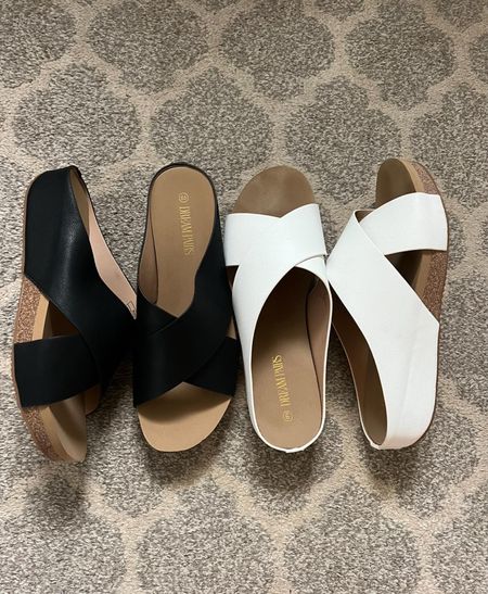 Summer sandals 

Shoes  sandals  summer outfit 

#LTKShoeCrush #LTKStyleTip #LTKSeasonal