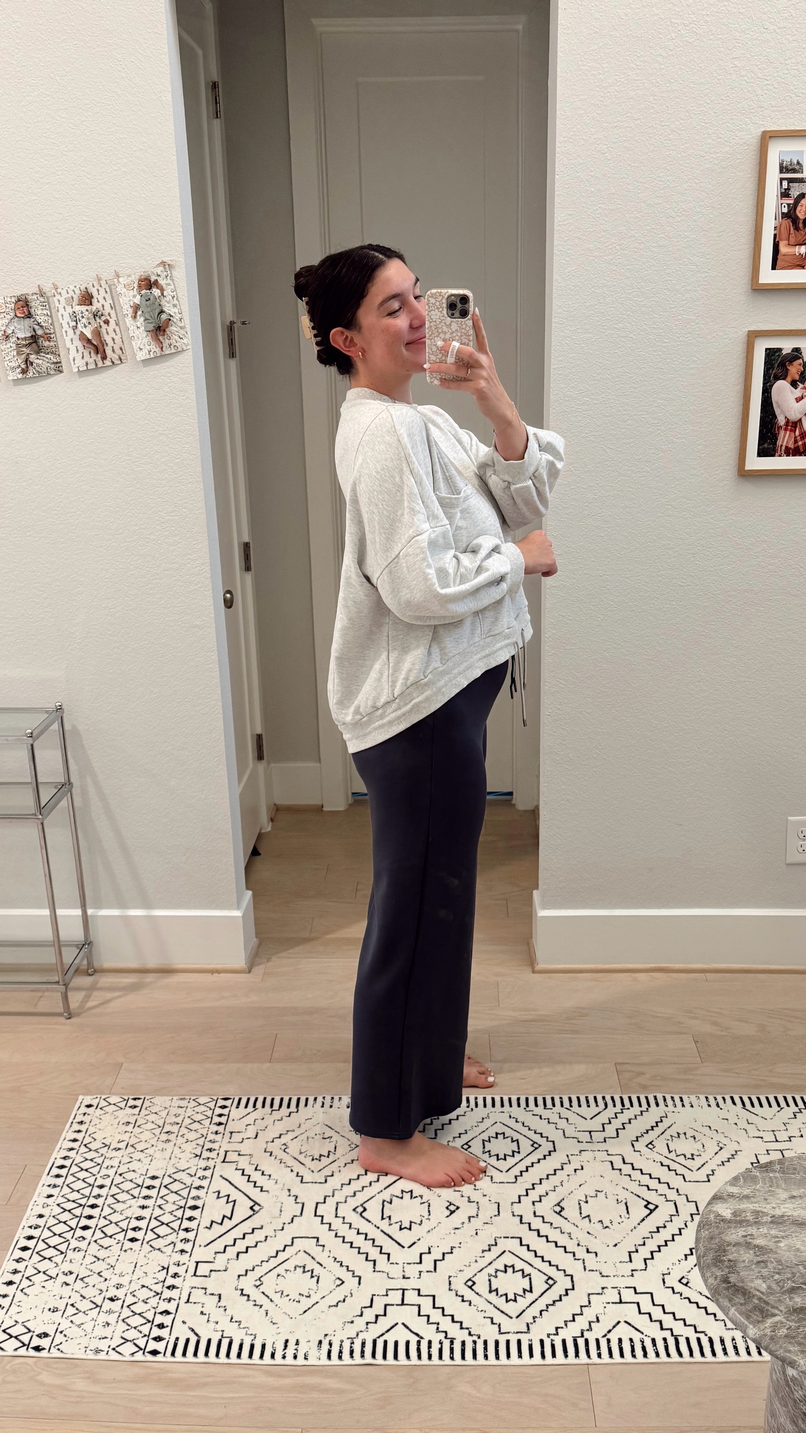 Cutest high-low pullover for those loungy days! This also comes with a matching sweat pant

Loungewear, comfy outfit, spanx, nap loungewear, cozy style, mom fashion, mom style, mom ootd

#LTKWatchNow #LTKPlusSize #LTKMidsize