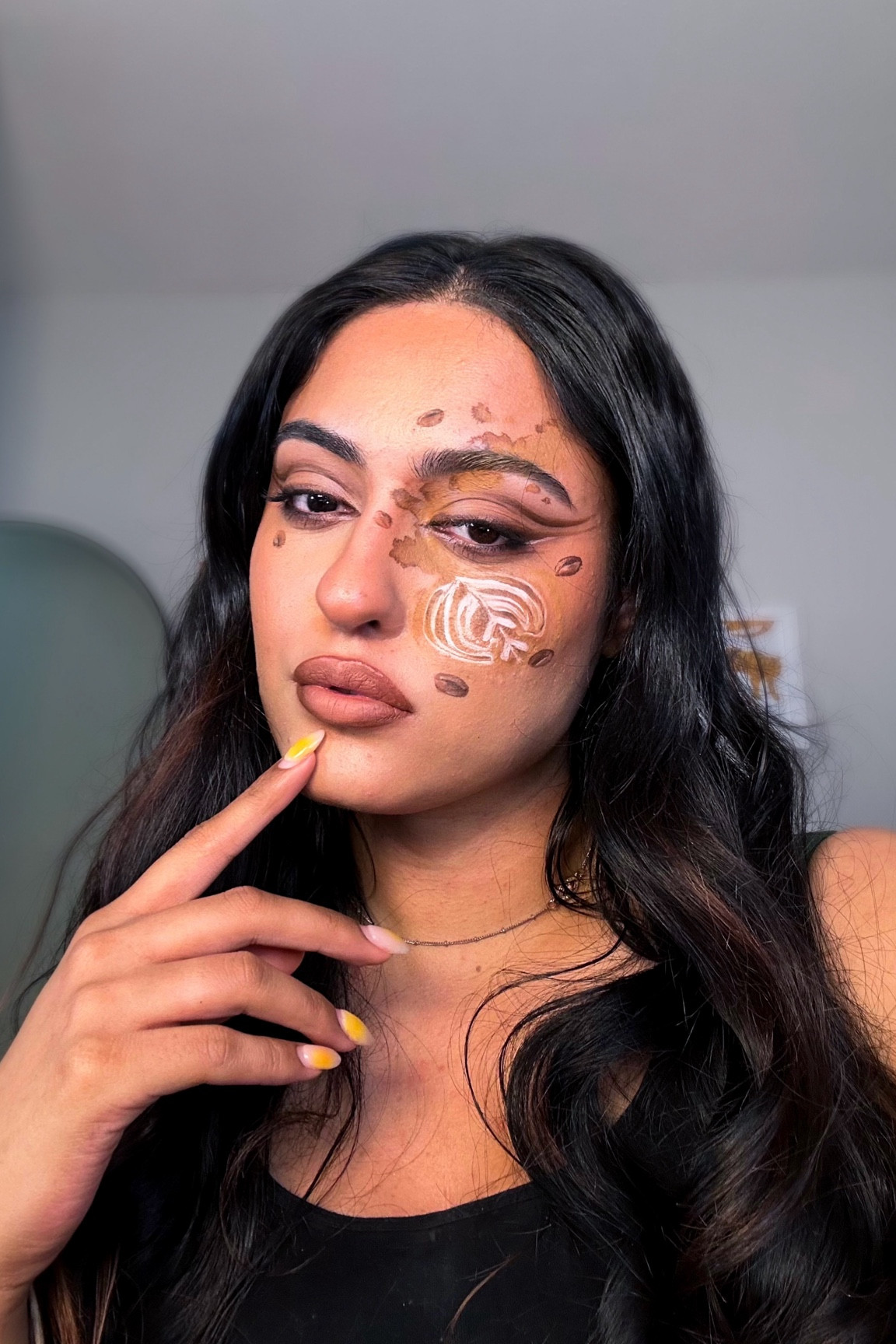 Latte Makeup 🤎☕️ nude lips + soft glam eyeshadow using all neutrals. We taking espresso makeup to another levell

#LTKFestival #LTKstyletip #LTKbeauty