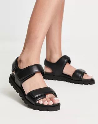 & Other Stories chunky leather flat sandal in black | ASOS (Global)