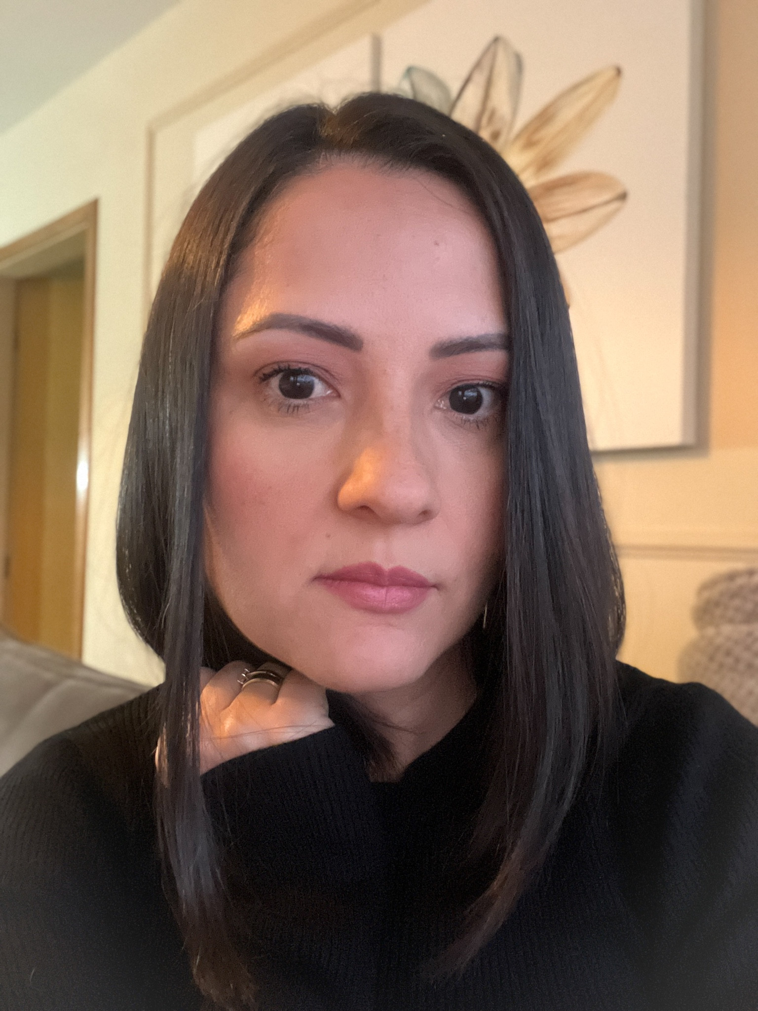 Sem make e sem filtro para mostrar a make funcional que fiz hoje com blush bastão que vira sonha e tb batom. Uma make glow e super natural. E a Océane está com um super cupom: aplique NIVERDAMARI garanta 40% de desconto. 

#LTKover40 #LTKbeauty #LTKbrasil