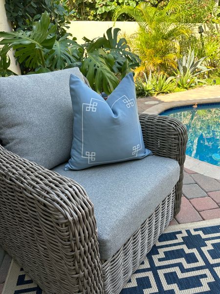 Outdoor pillow, outdoor furniture, patio spring, Jillien harbor pillows 

#LTKhome