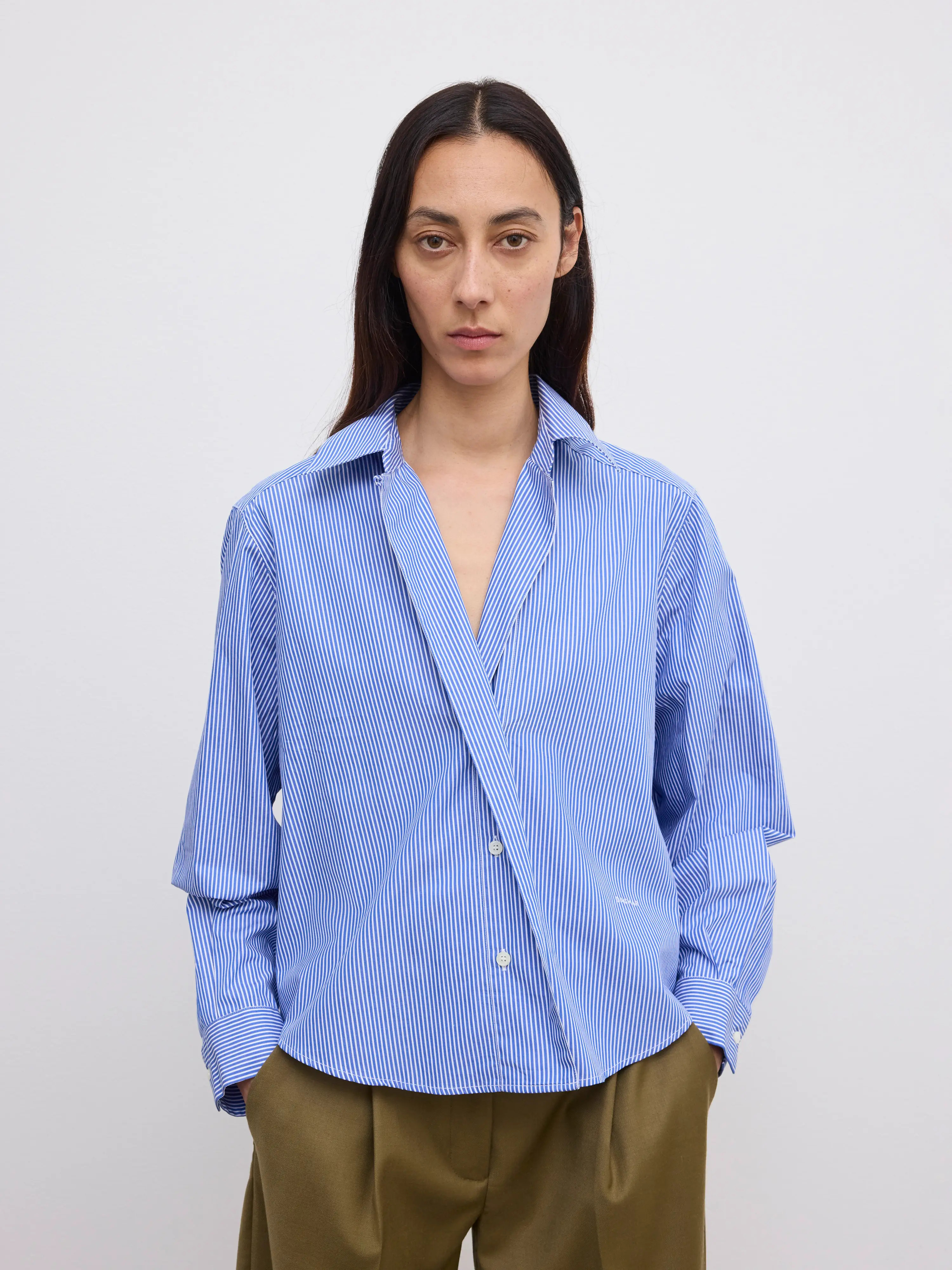 Cropped shirt | House of Dagmar