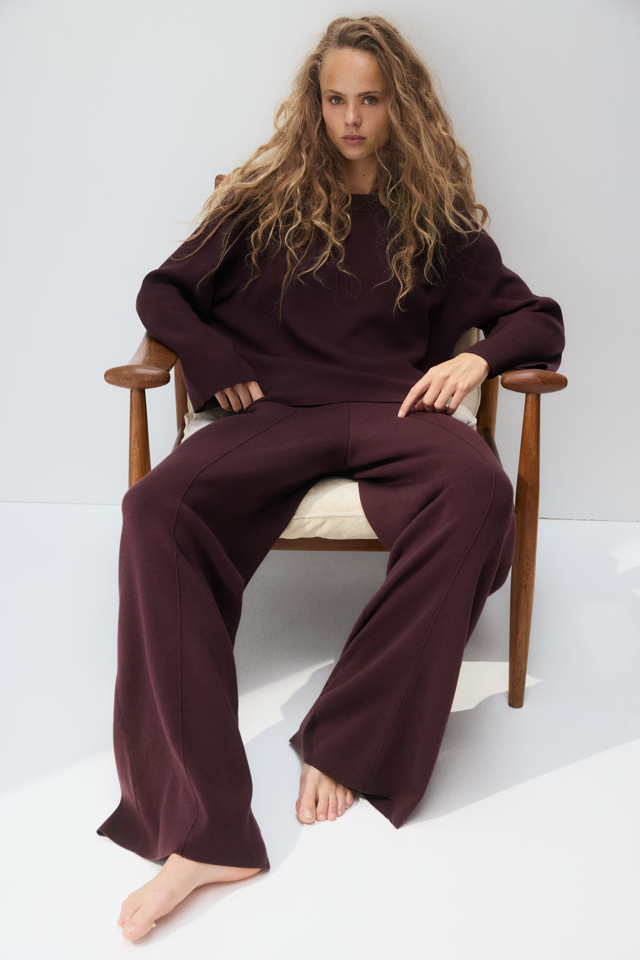 Wide fine-knit trousers - Burgundy - Ladies | H&M GB | H&M (UK, MY, IN, SG, PH, TW, HK)