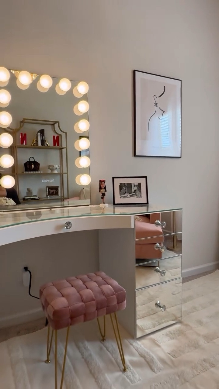 Jess’s Glam Room Design ✨💗💄

We had the absolute honor of designing this glam room for the fabulous @jess.ves ✨ She wanted a space that felt ultra feminine and deeply personal. We delivered with blush tones, leopard accents, and nods to some of her favorite icons: Coco Chanel, Simone Biles, Cher, and Marilyn Monroe.



#interiordesigninspo #homeorganization #glamroom #professionalorganizer #interiorstyling #femininedesign #homemakeover #boldandbeautiful #cocochanel #interiordesignideas

#LTKStyleTip #LTKBeauty #LTKHome