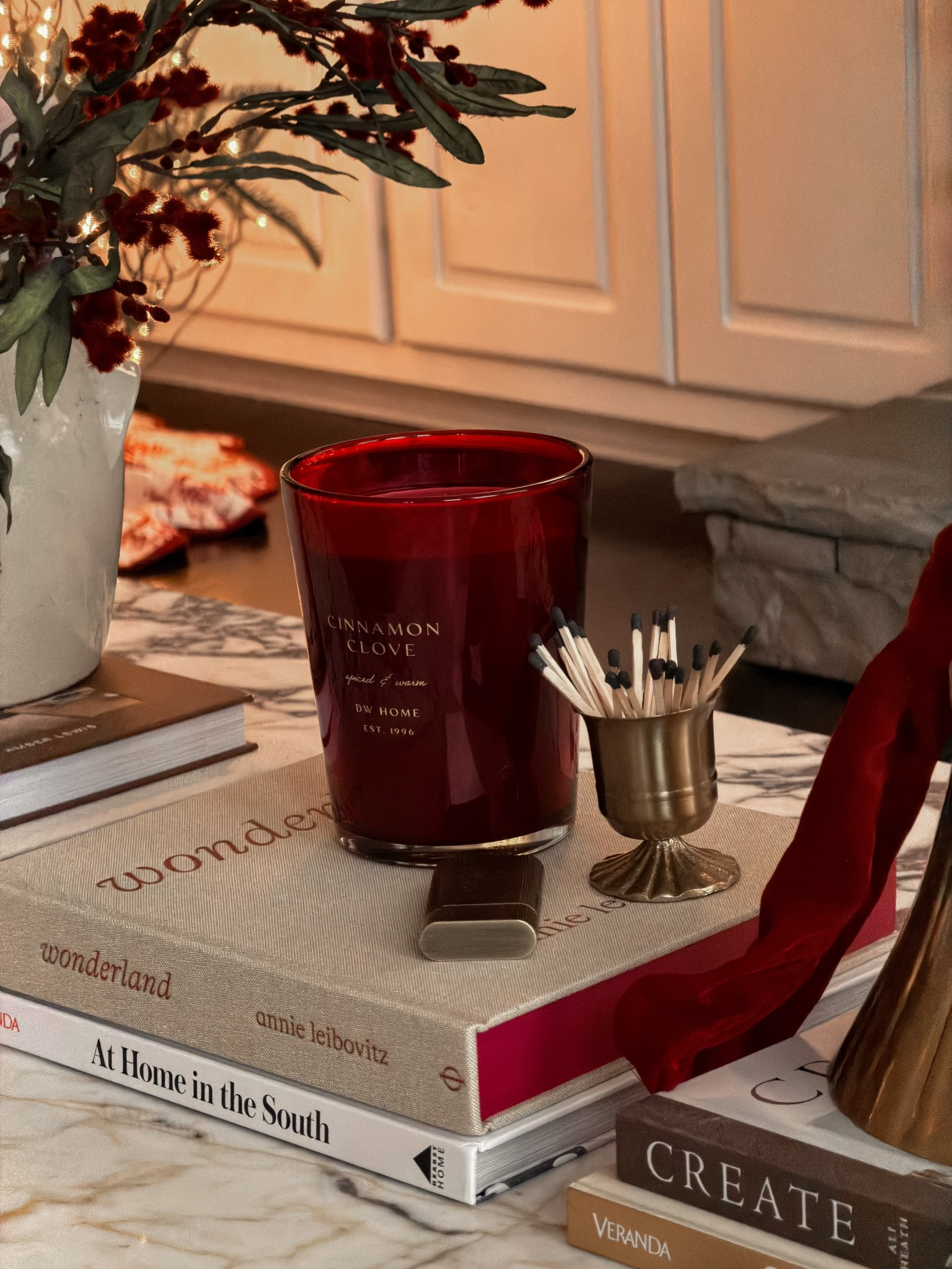 Holiday coffee table book
Amazon Find


#LTKHome #LTKHoliday #LTKSeasonal