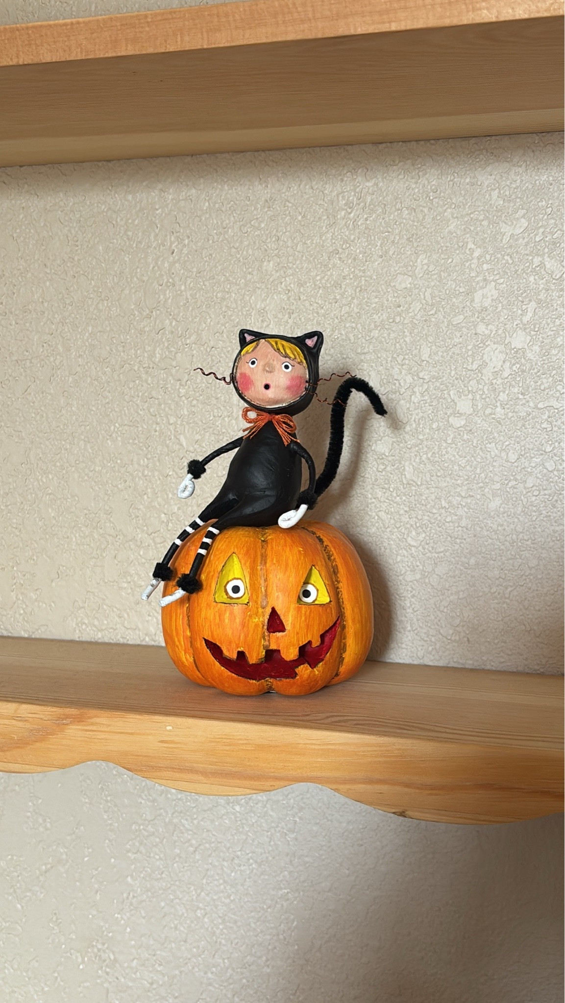 Cutesy Lori M. 🐈‍⬛🎃

#LTKmomlife #LTKSeasonal #LTKKids
