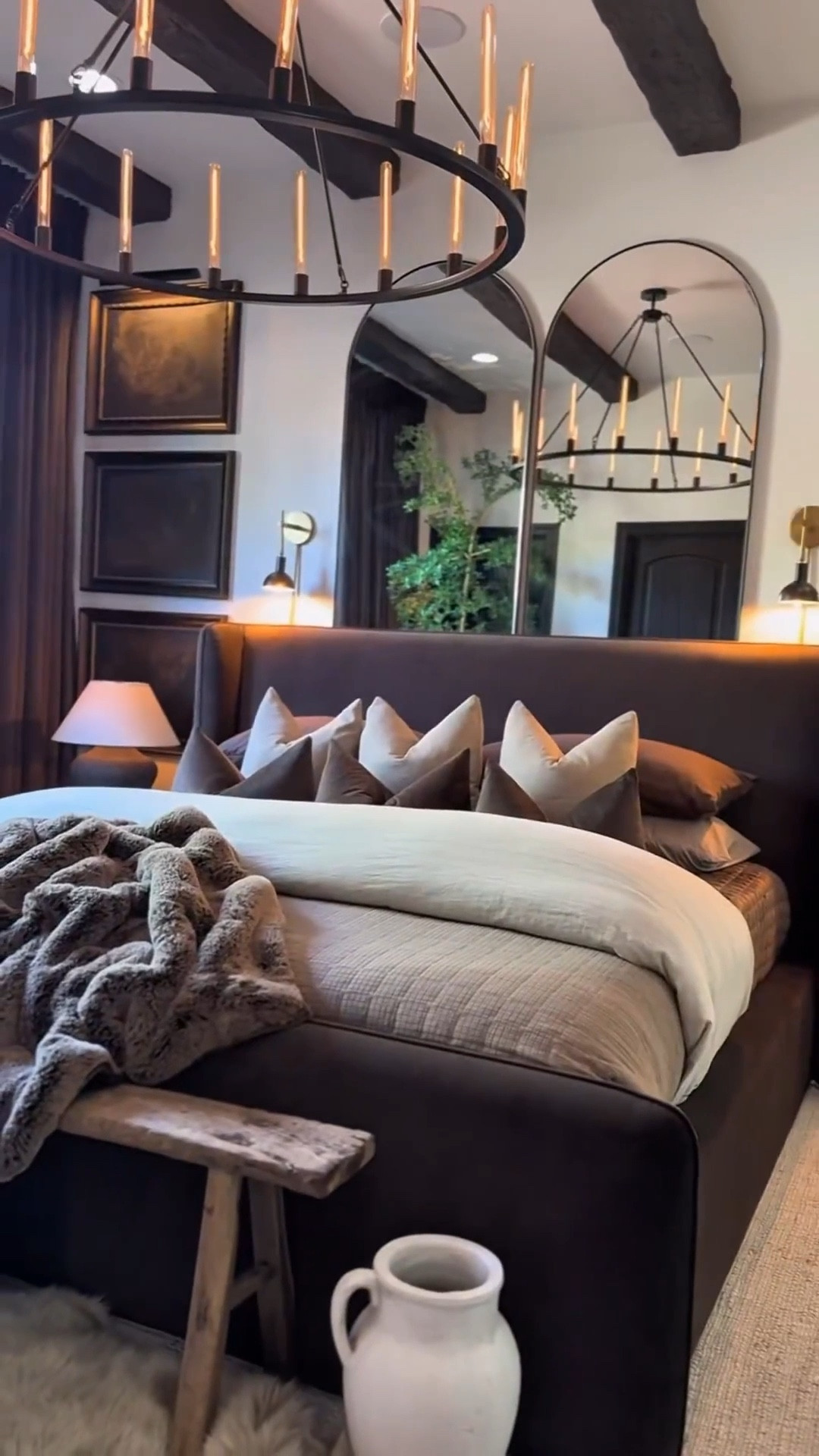 Top 10 most‑loved home decor finds in my home, part 1! these pieces have been with me for a while, and I still adore every single one 🥰 my chocolate velvet platform bed, jute runner rug, rh‑inspired patio chairs, arched cabinet, and the pendant lights that pair perfectly with my modern barstools.


 #mytop10 #mytopten #mytopfinds #homedecor #bedroominspo #livingroomdecor #homedecorinspo #homedesign #aesthetichomedesign #interiordecorater #stylingtips #summerthompsonstyles



#LTKdayinmylife #LTKHome #LTKvlog