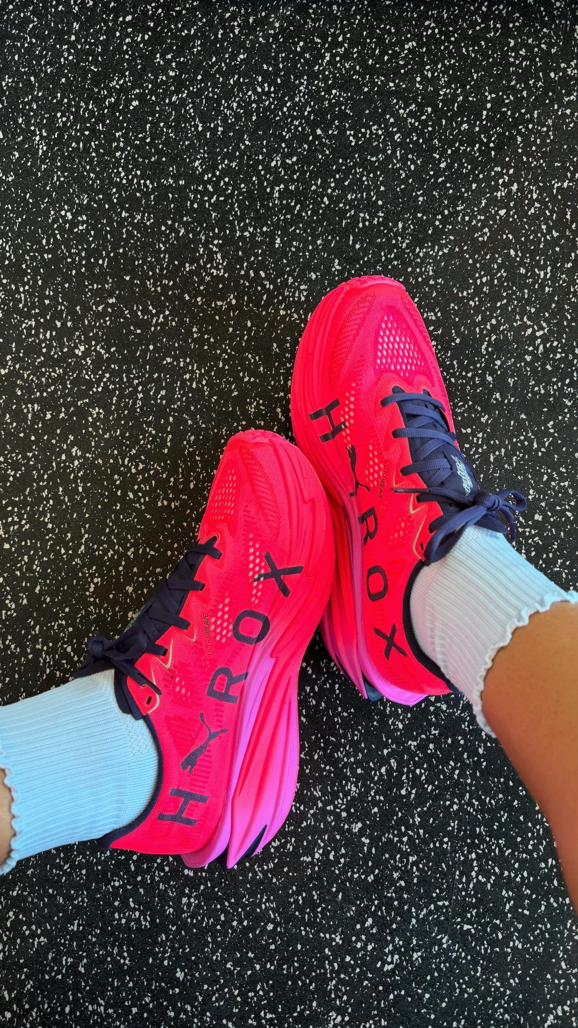 Love these puma race shoes!!🩷