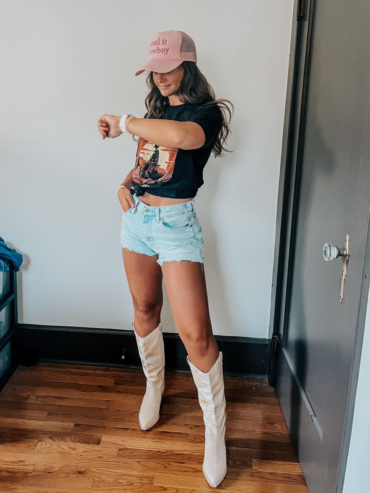 10 DAYS OF COUNTRY CONCERT LOOKS: Day 10 🤠

#LTKstyletip #LTKfit #LTKFind