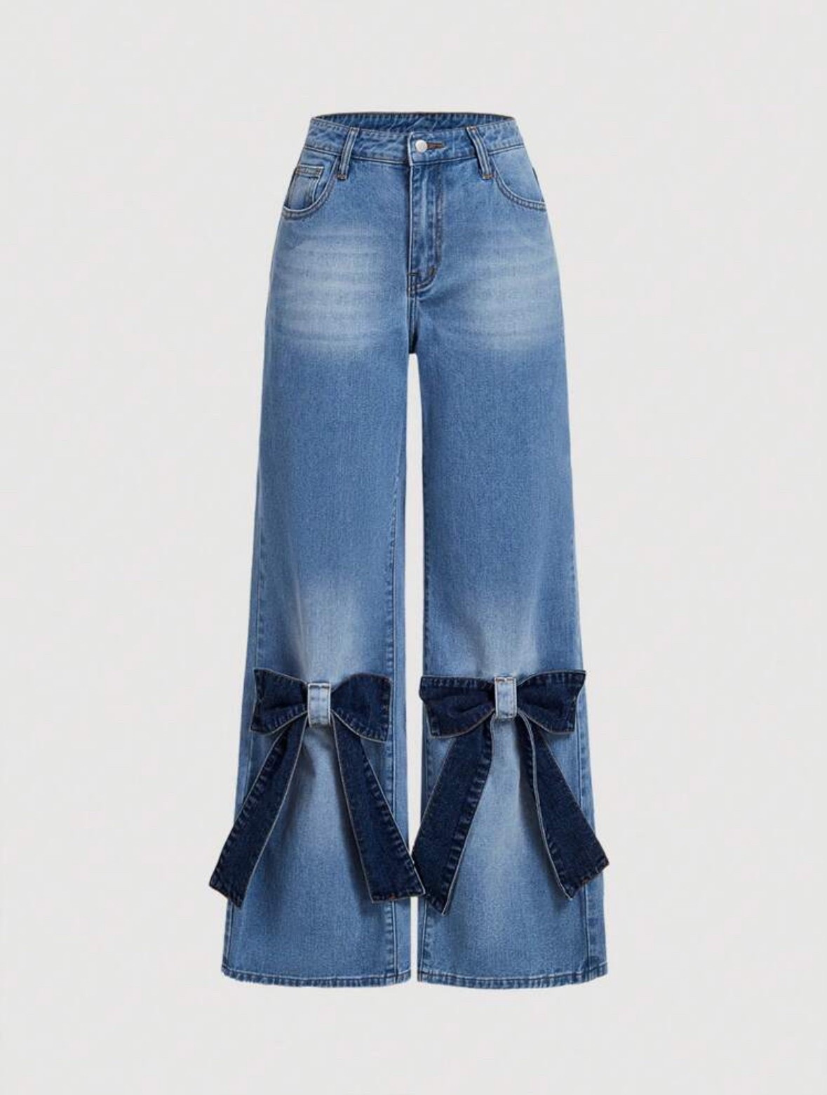 Bow jeans + white blouse +gold statement jewelry = the easiest simple outfit idea 