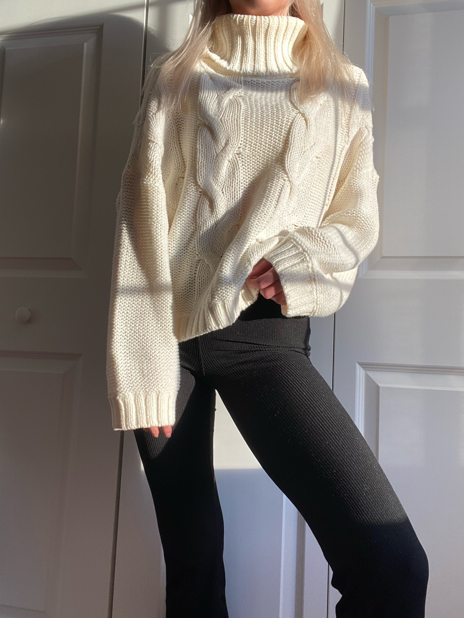 oversized cable knit sweater!

#LTKFind #LTKstyletip #LTKSeasonal