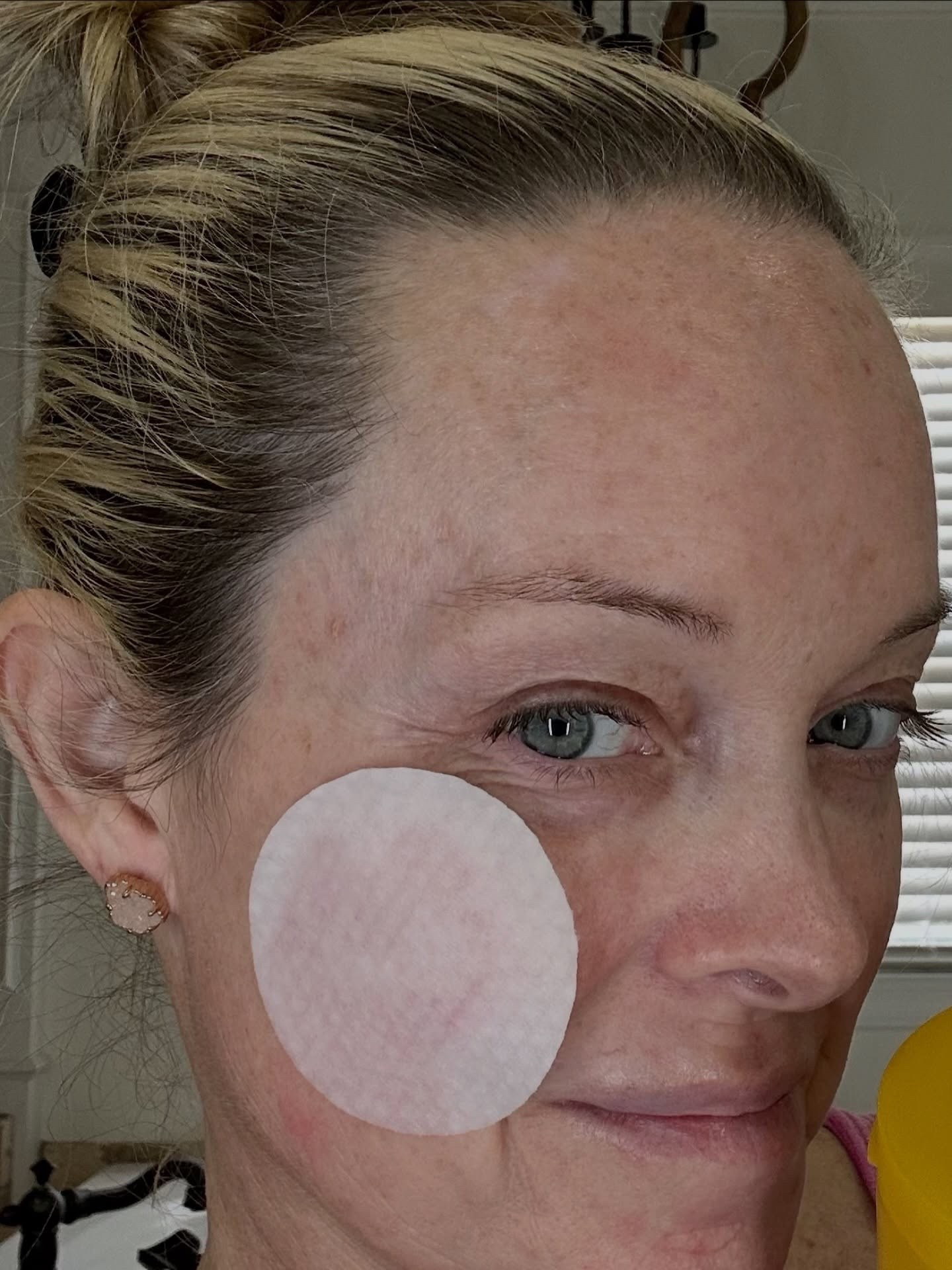 I wasn’t going to share this… but gatekeeping it felt wrong.

I changed ONE thing in my routine and my skin has been looking brighter in natural light.

#glowskin #skincareroutine #koreanskincare

#LTKBeauty #LTKSaleAlert