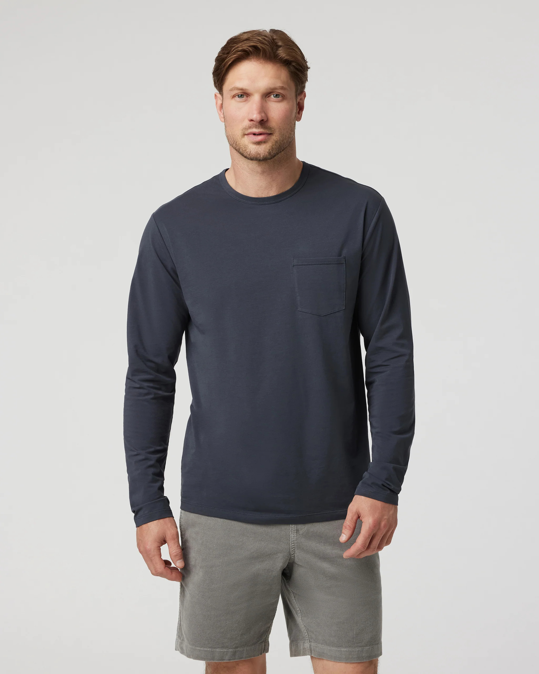 Long Sleeve Men's Feather Tee | Navy | Vuori | Vuori Clothing (US & Canada)