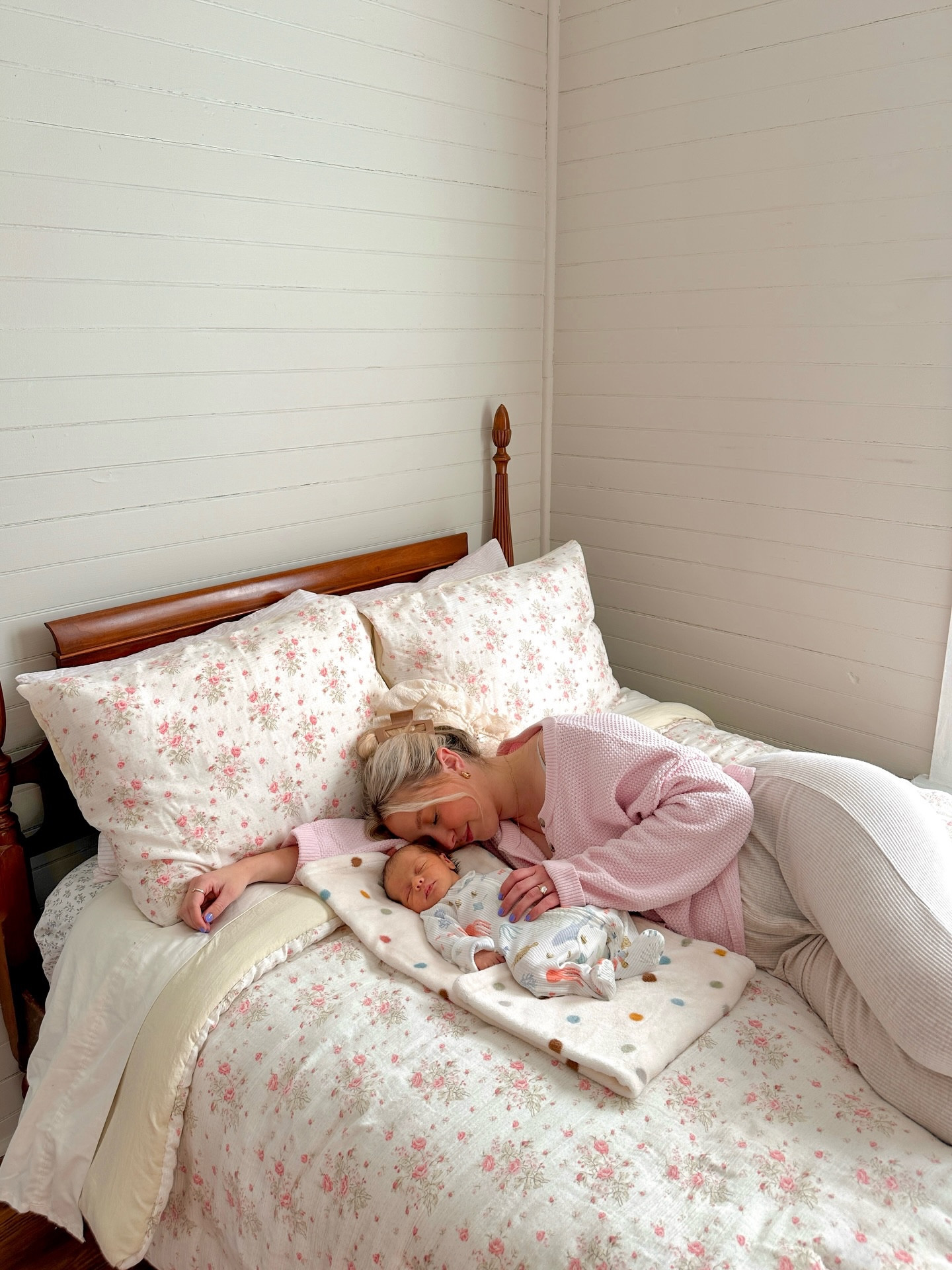 days spent in the newborn bubble 🫧👶🏼

#firsttimemommy #newbornbubble #boymomma #postpartum