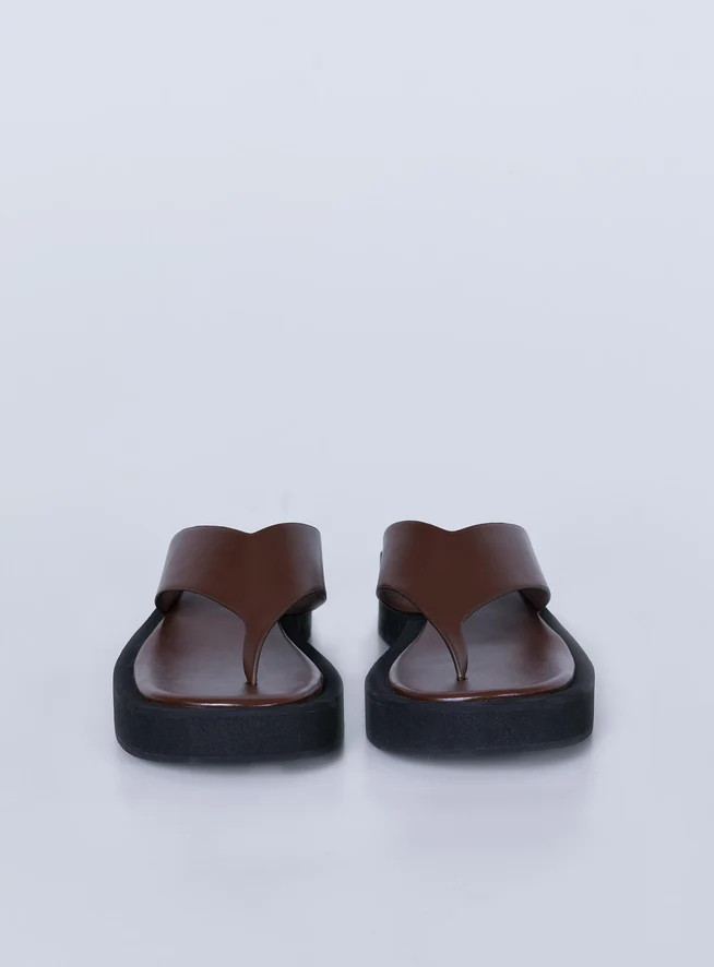 Remi Sandals Chocolate | Princess Polly US