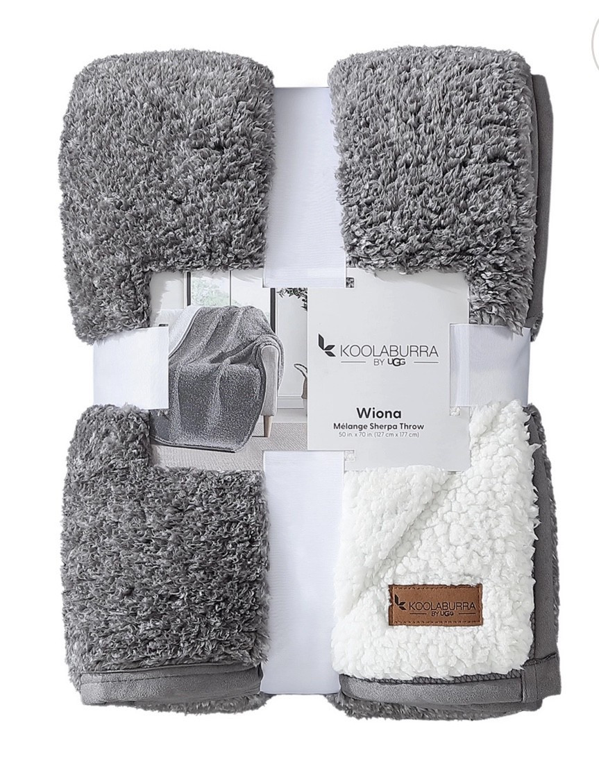 Kohl’s has the Koolaburra by UGG Wiona Melange Sherpa Throw Blanket in Slate Gray down to only $24.99 today!!! This is such a favorite when it goes on sale. Popular gifting item year after year since it’s such a cozy throw that’s perfect for anyone. 

#LTKGiftGuide #LTKHome #LTKSaleAlert