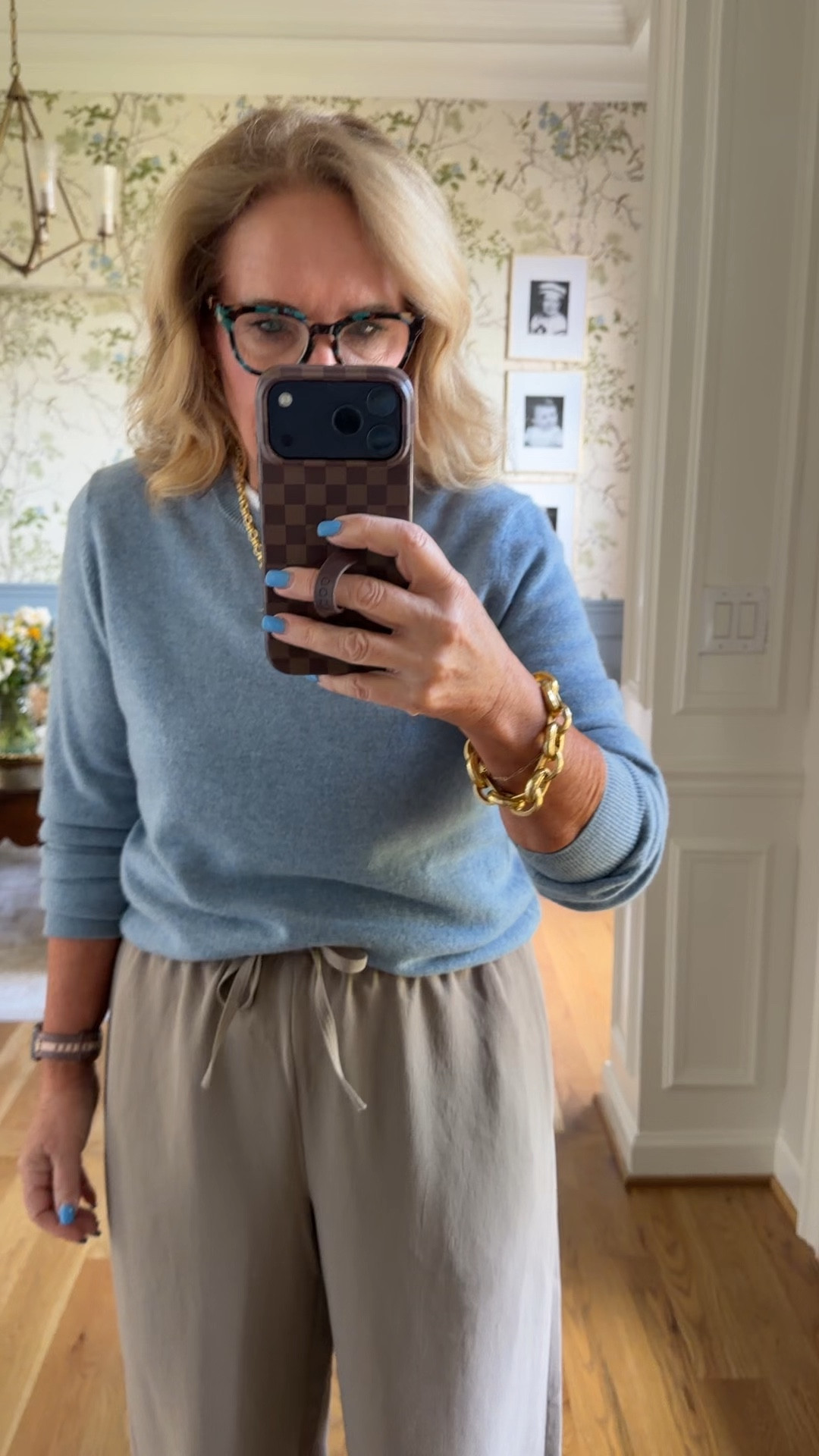 These pants. I’m trying them out today but I already  love them. Wearing a medium short. 
Order them even if they say “ships in 2-3 weeks”  and they’ll be delivered and you’ll love them too. 
Cashmere sweater size medium 
Julie Vos pieces for spring summer and forever! 

#LTKOver40 #LTKTravel