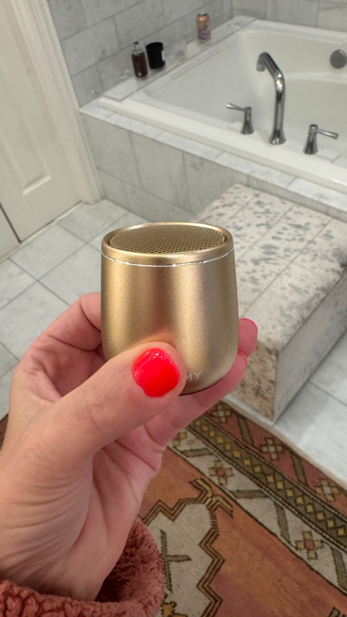 I love my bathroom speaker! 