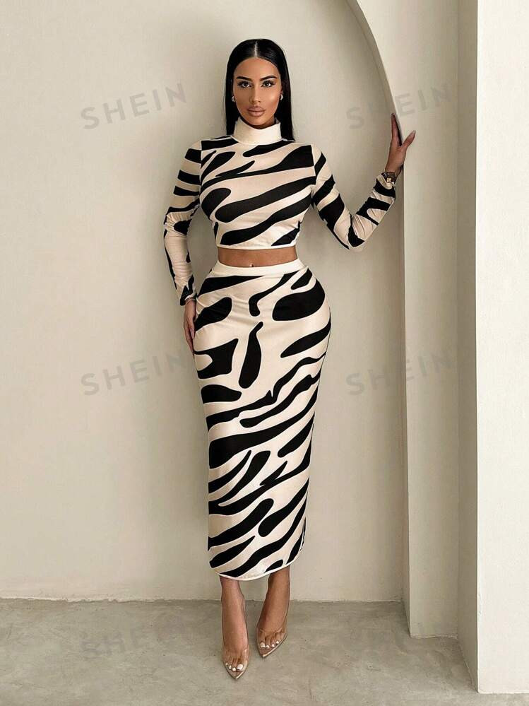 SHEIN Foxxy 2pcs Fashionable Knitted Cropped Sweater & Animal Print Skirt Set For Women | SHEIN