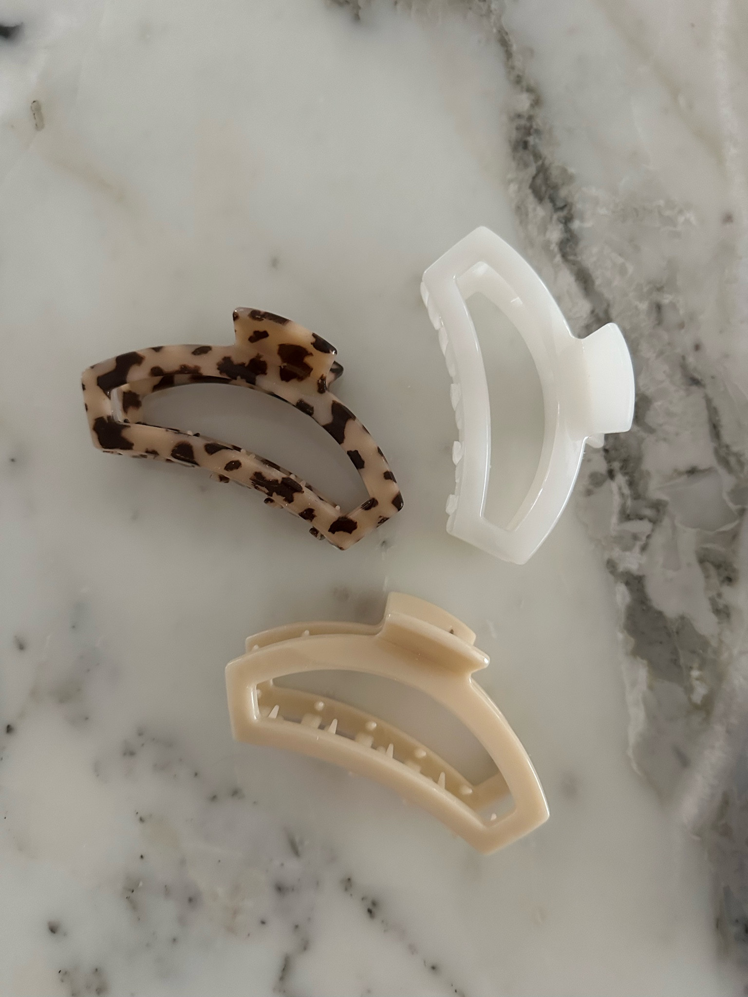 Loving the new teleclip drop! This effortless style is everything. 