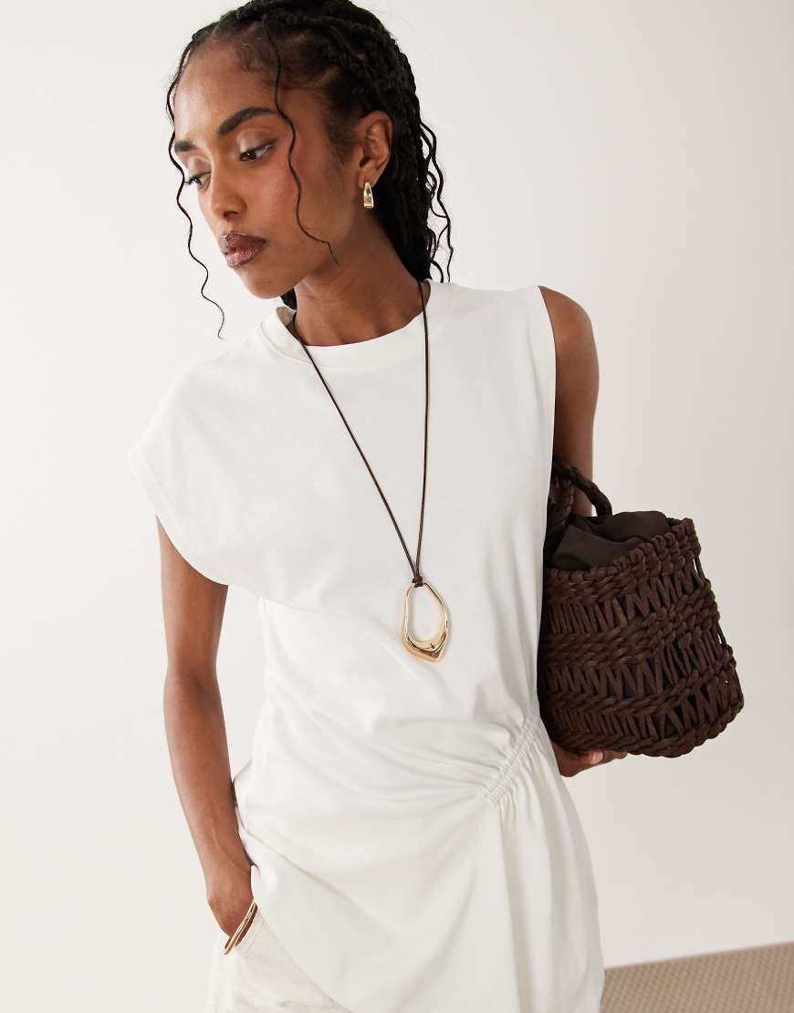 ASOS DESIGN long corded necklace with abstract pendant in gold | ASOS (Global)