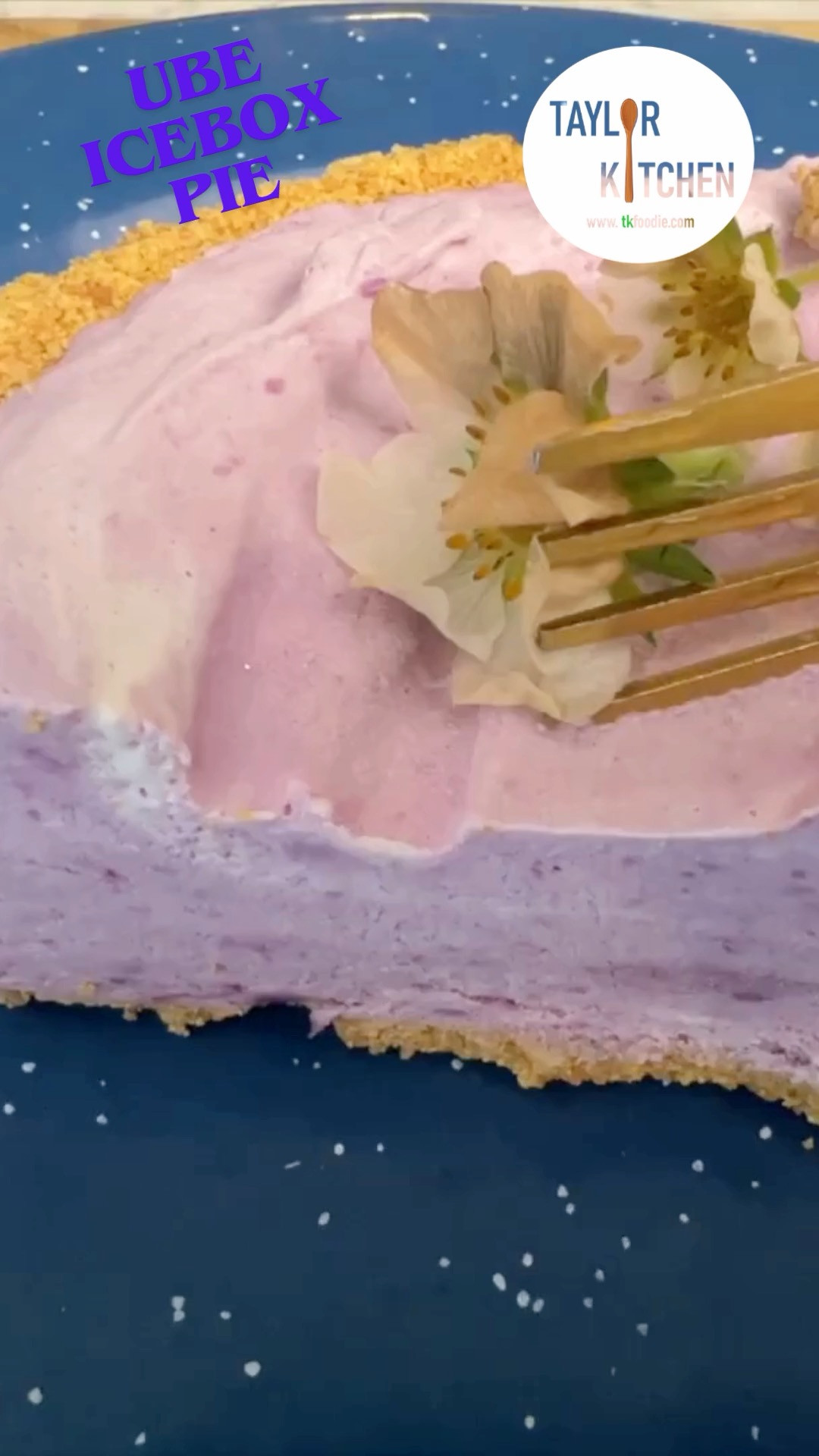 This 3 Ingredient Ube Icebox Pie is a perfect summer dessert 🌸.  The ube paste gives it a gorgeous amethyst hue.  
You can purchase ube or make my 2 ingredient no-sugar added facsimile with just Japanese sweet potatoes & coconut milk.  Either way you're a winner in the kitchen.

Check out the easy recipe here on TKFoodie.com - https://www.taylorkitchen.net/recipes/3-ingredient-ube-icebox-pie

All the things to get you started are here on my LTK 🥰

#LTKfoodie #LTKHome