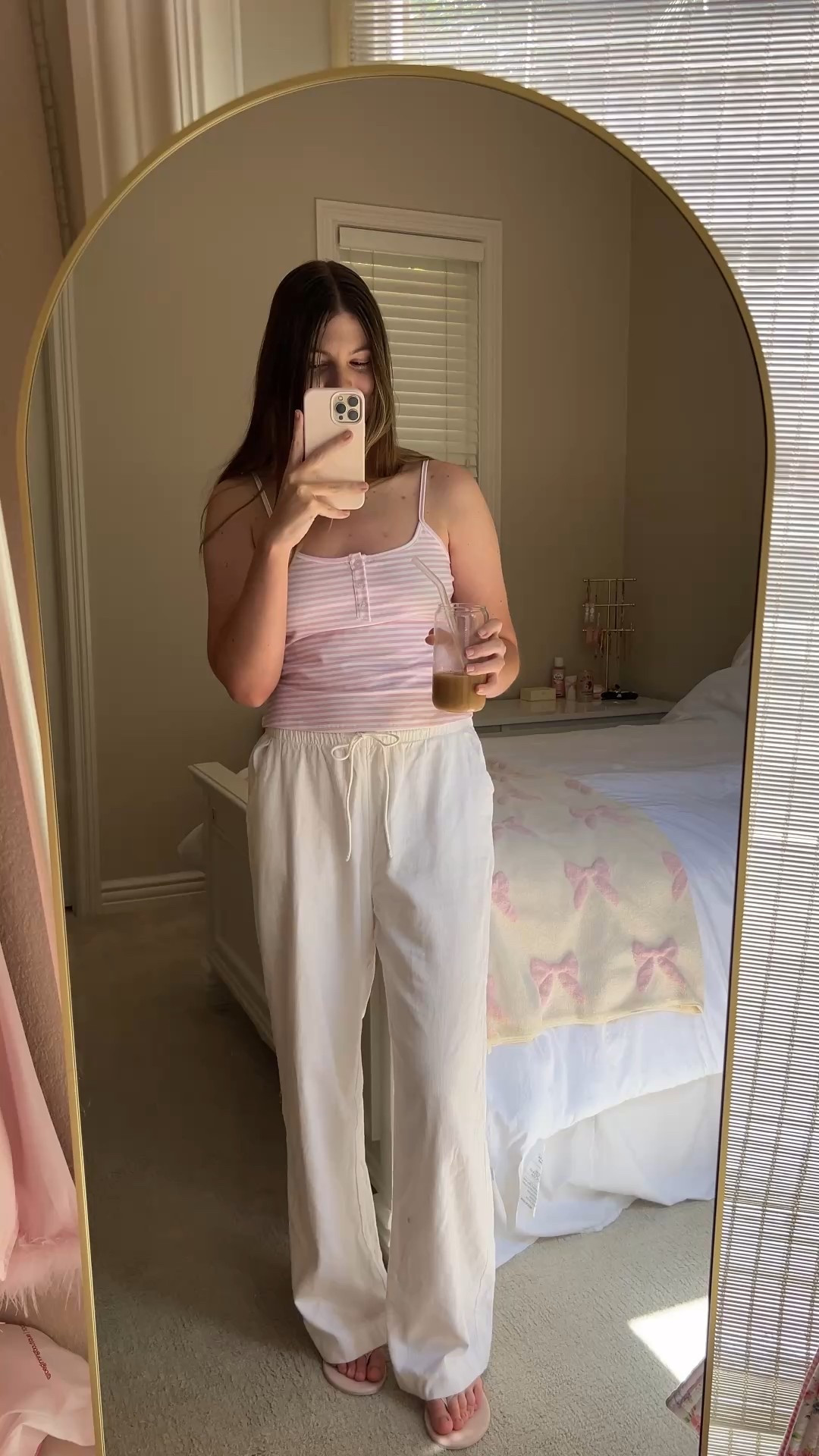 Causal summer outfit 

Use code 15KELLYBBX for 15 % off beginning boutique valid until August 10th


#LTKSeasonal #LTKStyleTip #LTKFindsUnder100