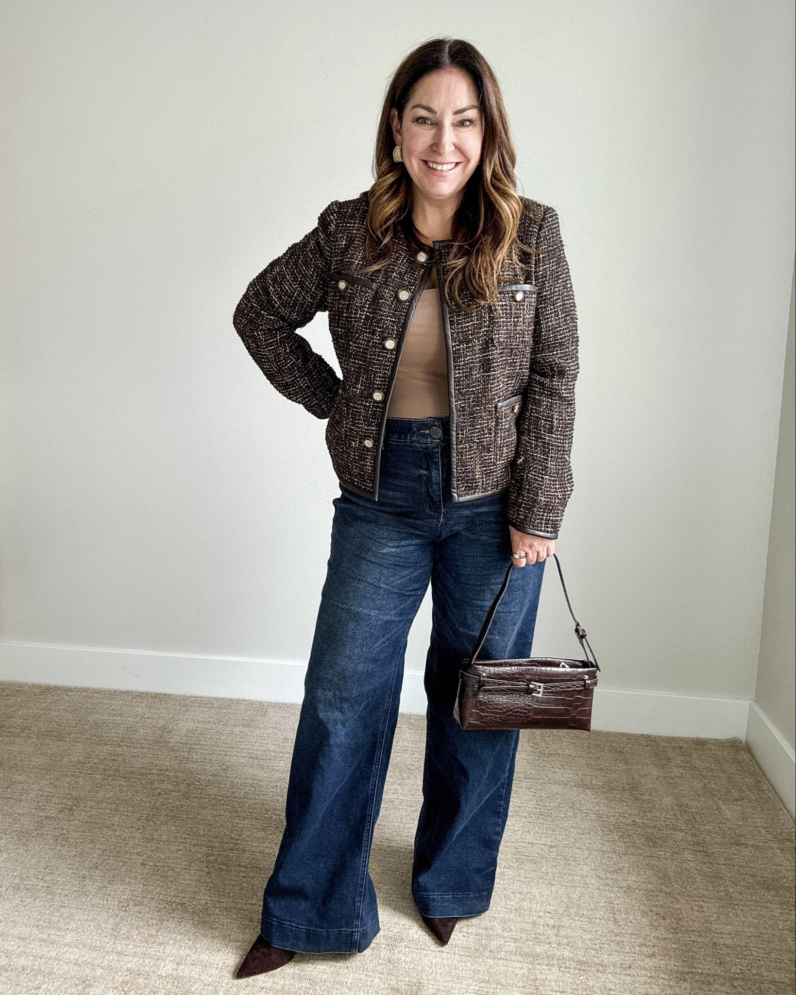 LTKcon work conference outfit. Love this classic tweed jacket and paired with dark wash jeans for a more casual business look. 

Jacket, L | tank, XL | jeans 14 but have some room 

#LTKCon #LTKMidsize #LTKWorkwear