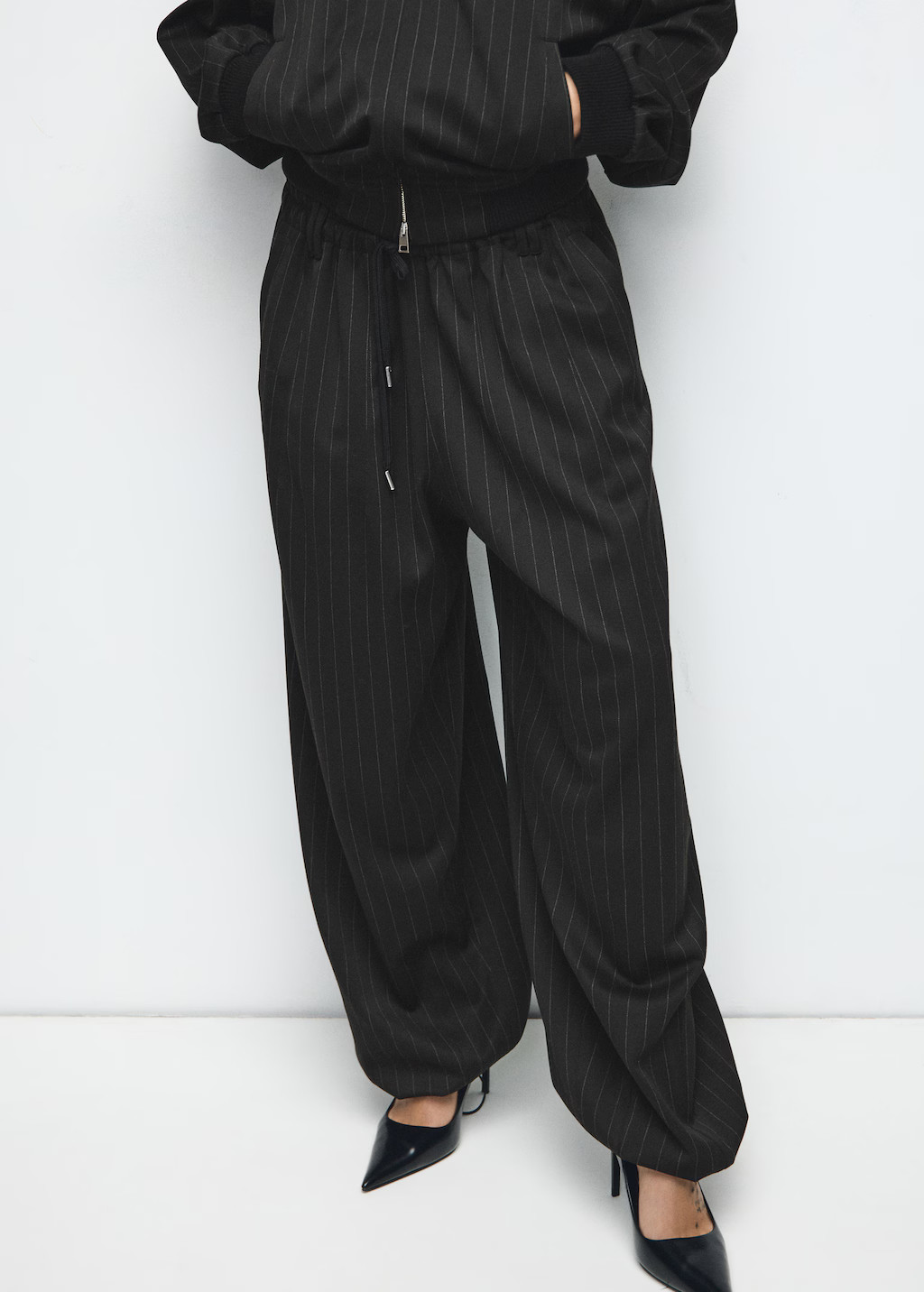 Pinstripe balloon trousers | MANGO (UK)