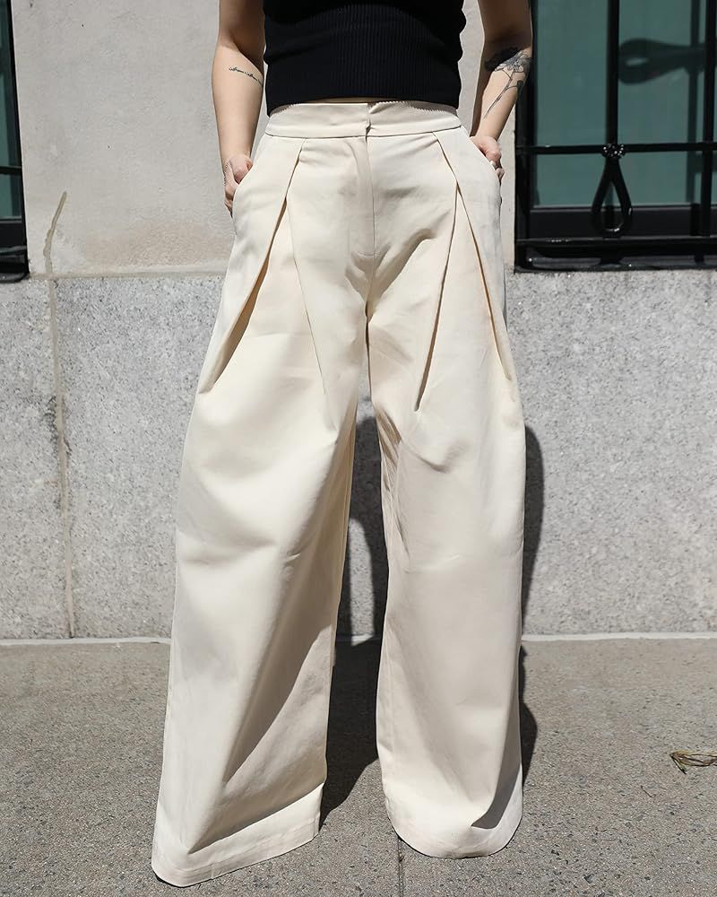 The Drop Women's Crème Brulee Pleat Front Wide Leg Pant by @ivanka.dekoning | Amazon (US)