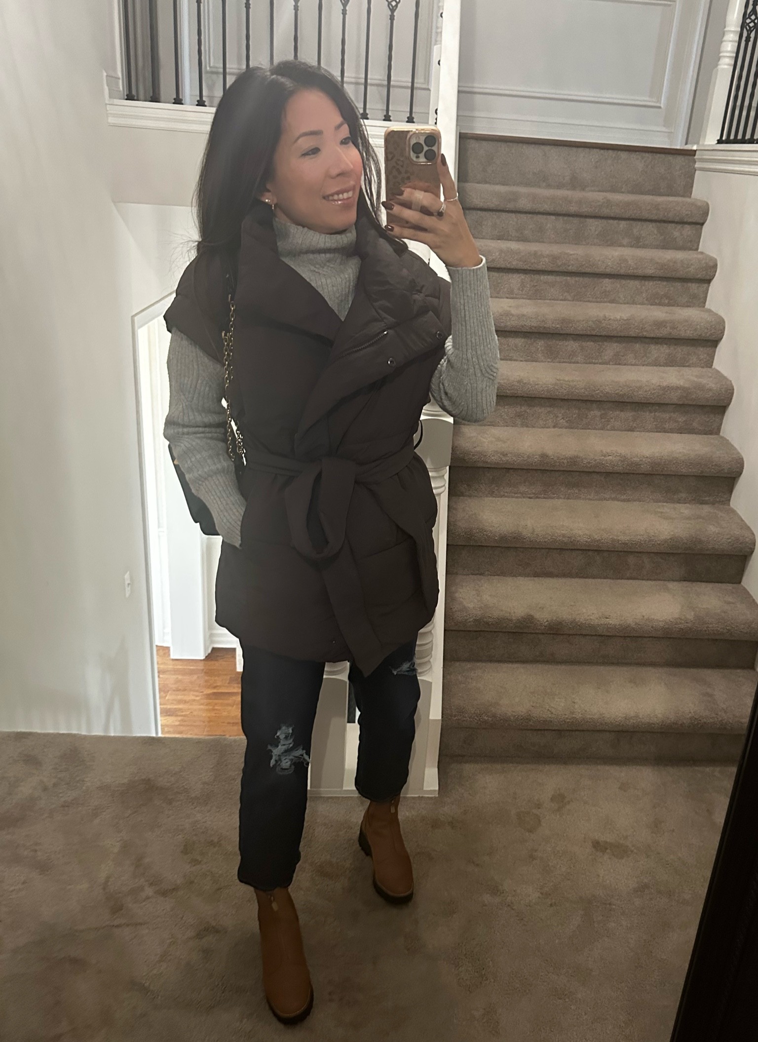 Repeat fall outfit: Amazon sweater, Levi wide leg jeans, gap wrap vest 

#LTKworkwear #LTKSeasonal #LTKshoecrush