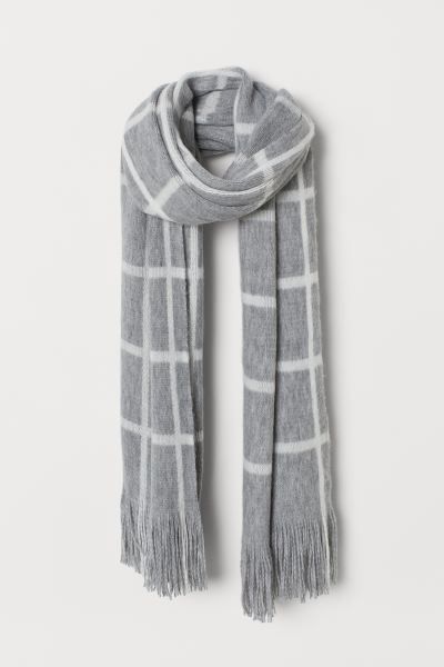 Scarf with Fringe | H&M (US + CA)