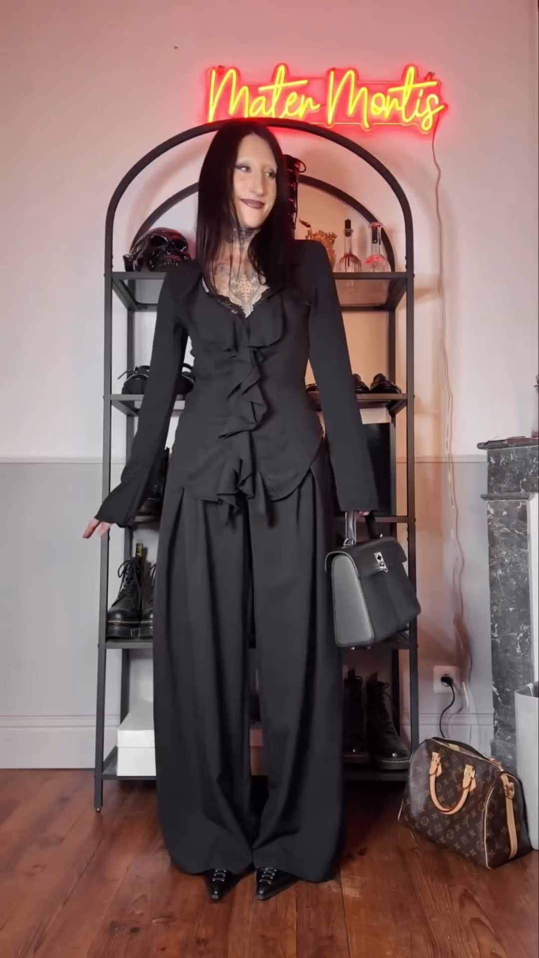 The outfit I wear when I don’t have time or don’t know what to wear 🖤

#LTKpetite #LTKfrance #LTKeurope