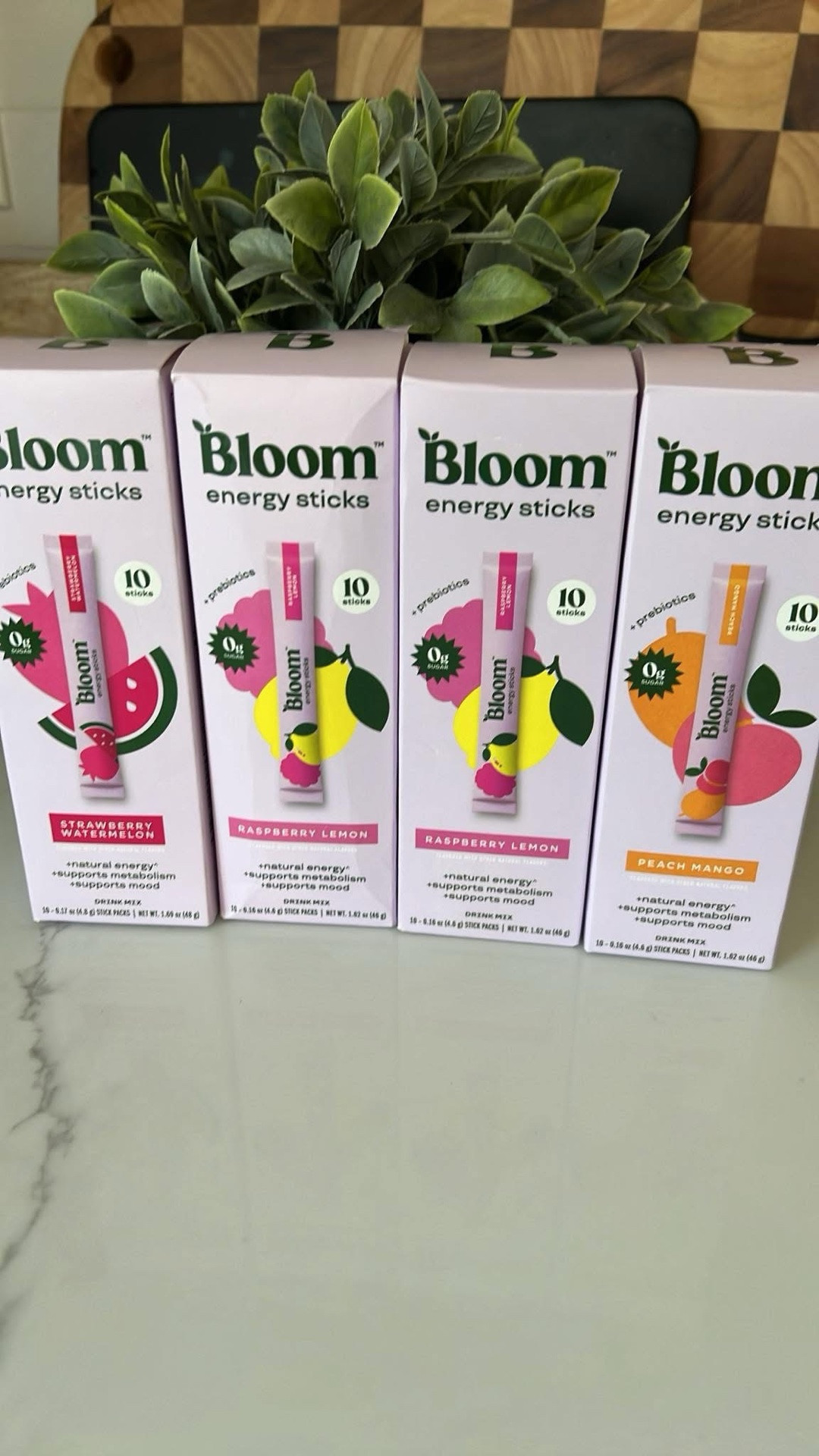 My favorite Bloom energy drinks, sodas and energy sticks are on sale today! I love to add the energy stick to 40oz of water. Helps to get more water in too.

#LTKActive #LTKSaleAlert #LTKfoodie