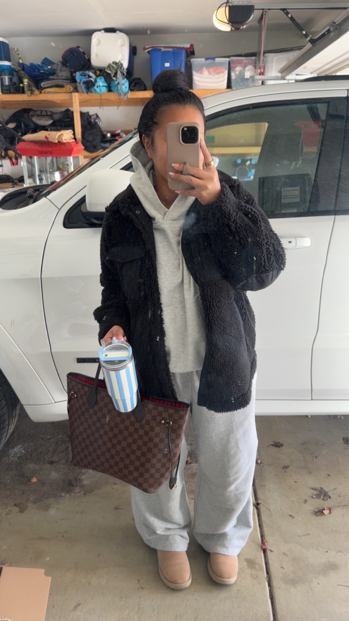 Shoutout to the woman who called me beautiful when I looked like this in public 😂 the comfiest outfit from #aerie 

#LTKFindsUnder100 #LTKootd #LTKgrwm