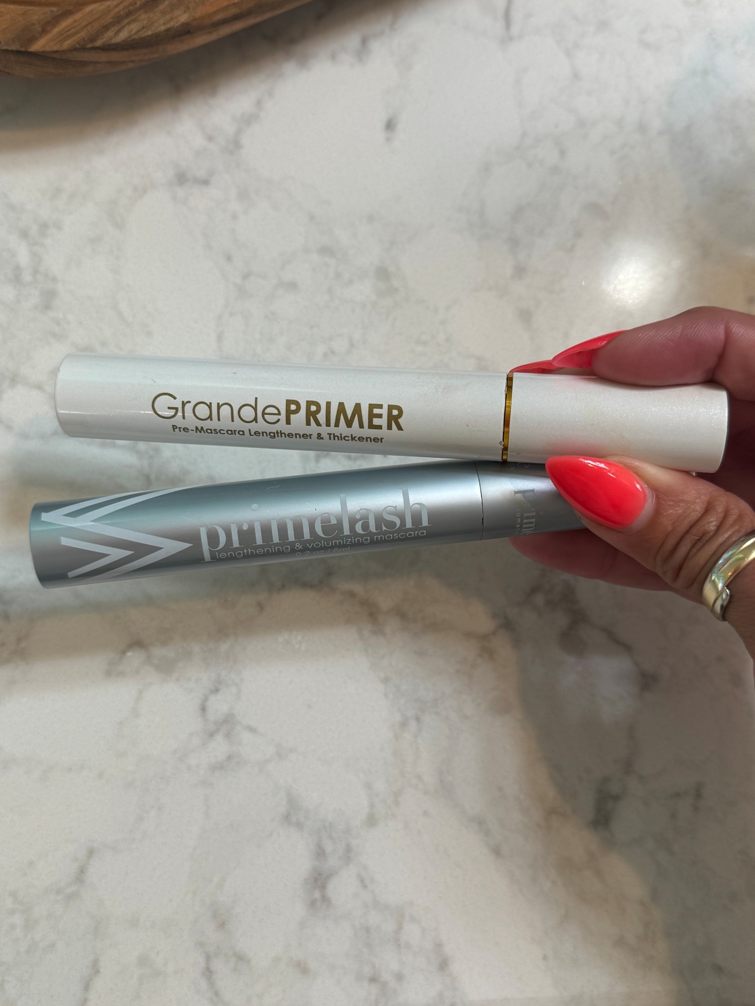 My ride or die lash duo! Lift, separate and lengthen without smudging. 
